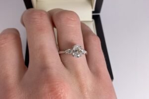 Singapore Bridal Style: Choosing an Engagement Ring That Suits Your Personality Perfectly